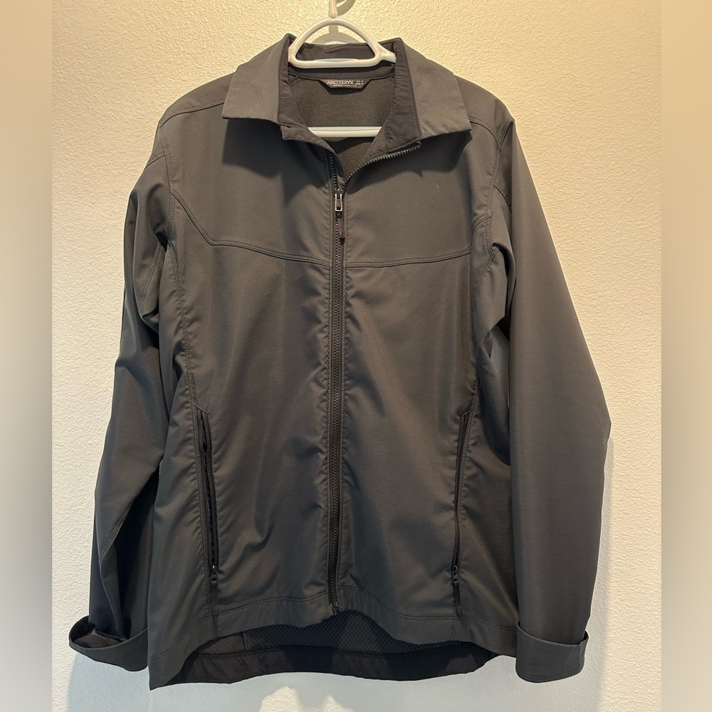 Arcteryx - Men's Jacket - Medium